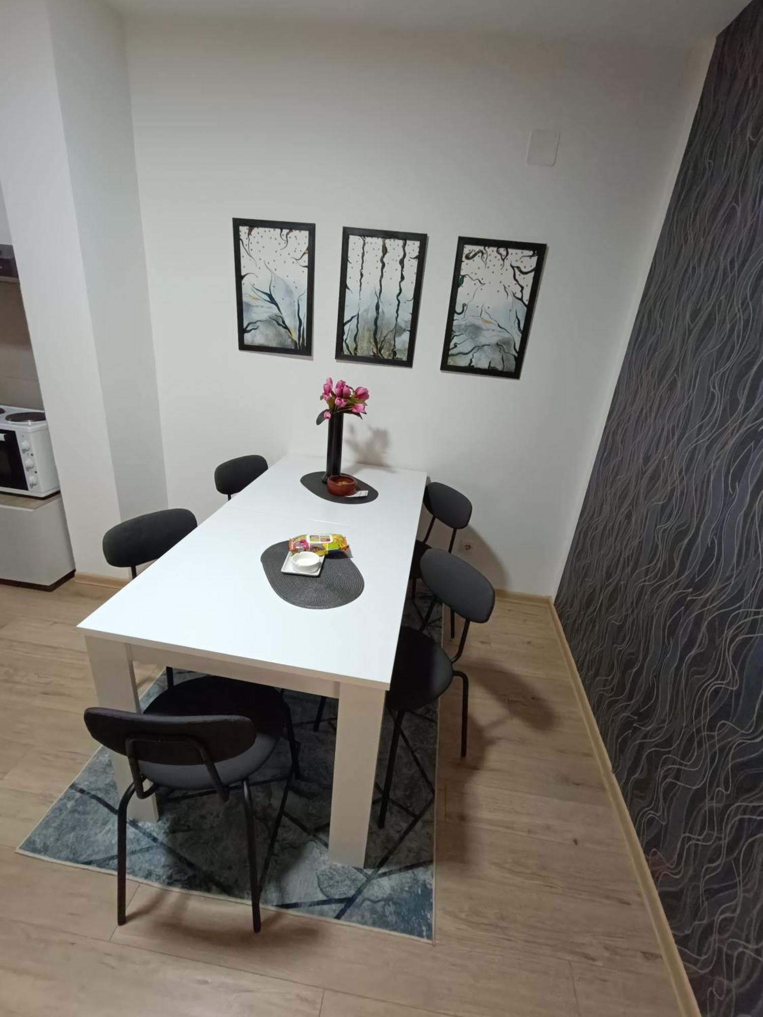 Apartmani S - Dsn คราลเยโว ภายนอก รูปภาพ